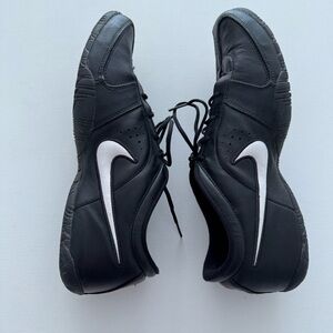 Nike Air Black Sneakers Sz 9.5